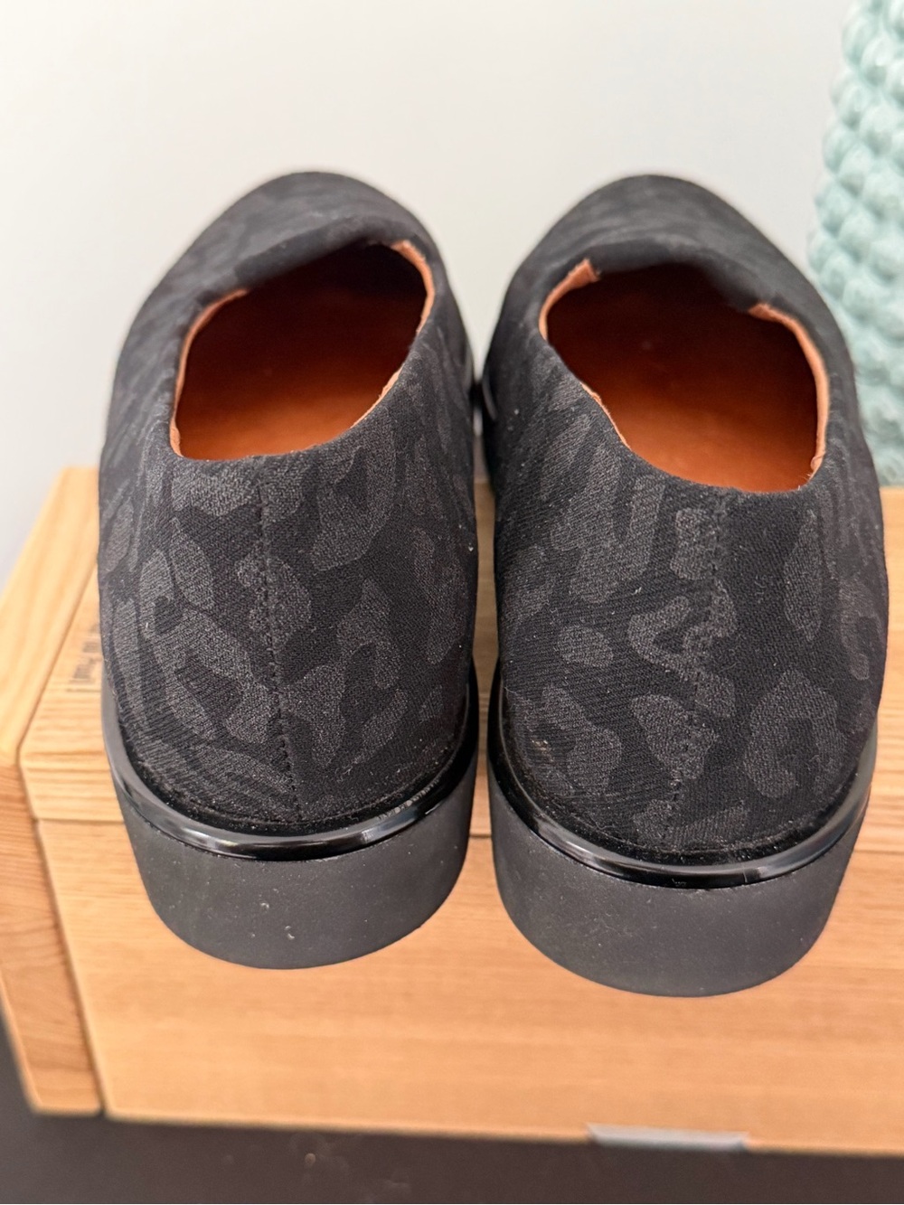 L’Amour Des Pieds Black Slip-On Casual women’s Shoes - Picture 8 of 12